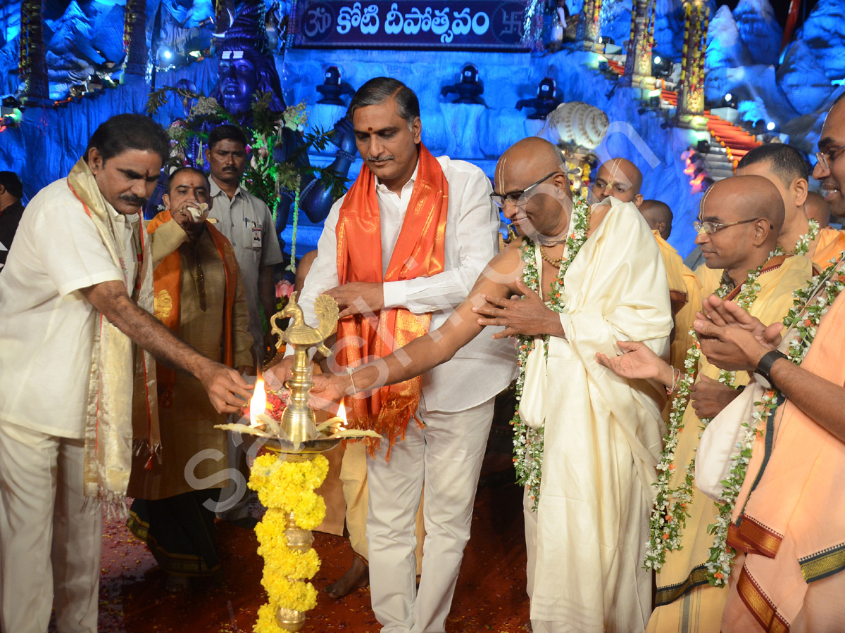 Koti Deepothsavam By Bhakthi TV Events in Hyderabad - Sakshi11