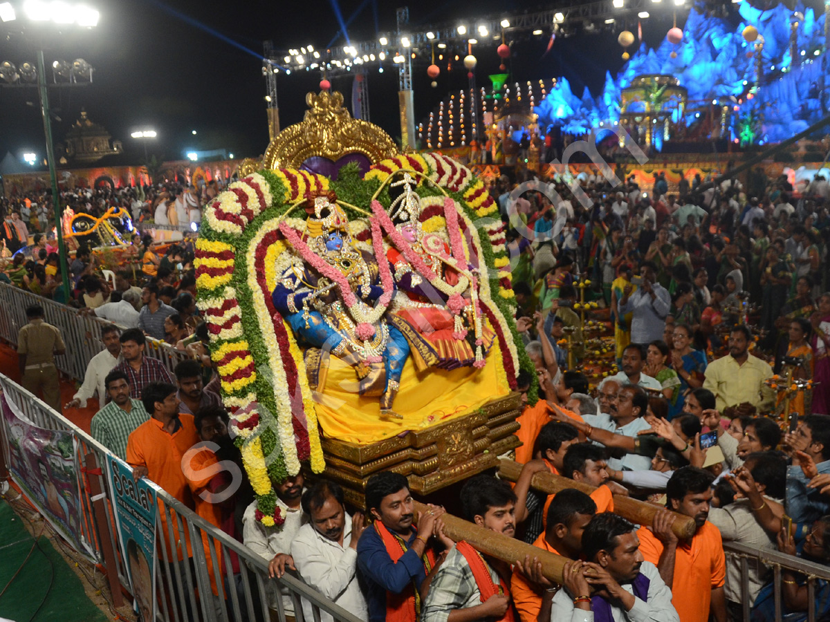 Koti Deepothsavam By Bhakthi TV Events in Hyderabad - Sakshi14