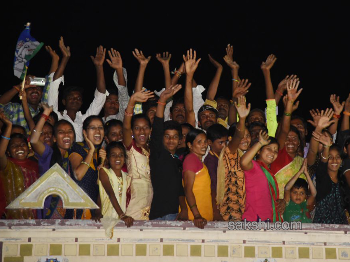 ys jagan prajasankalpayatra day 22 end - Sakshi8