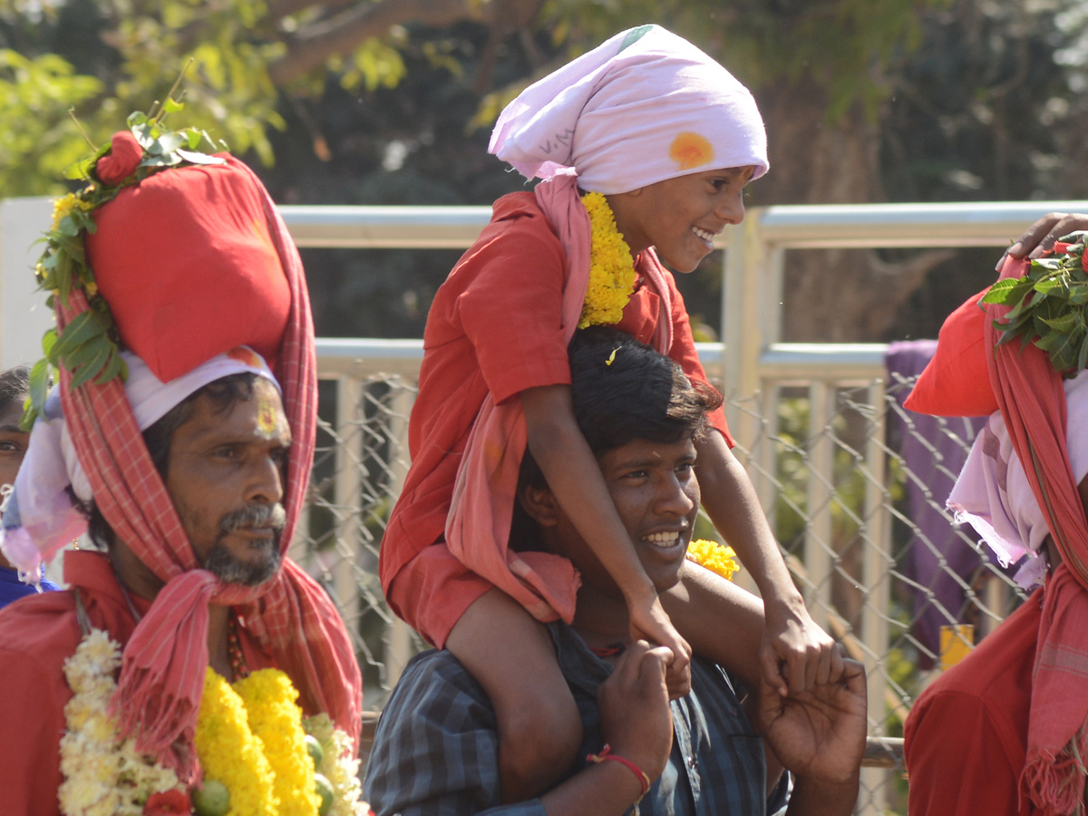 Bhavani Deeksha in Indrakeeladri  - Sakshi21