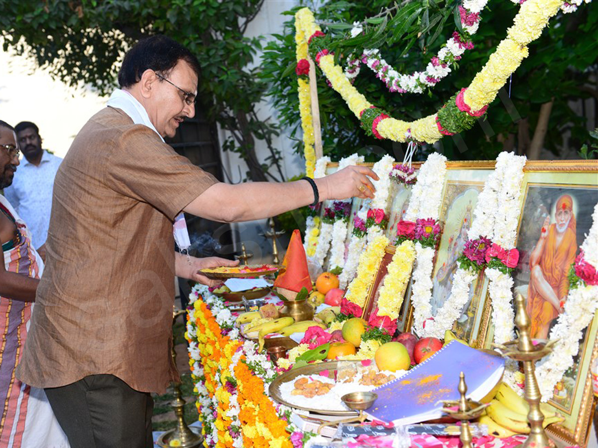 Sudheer Babu New Movie Opening Stills - Sakshi12