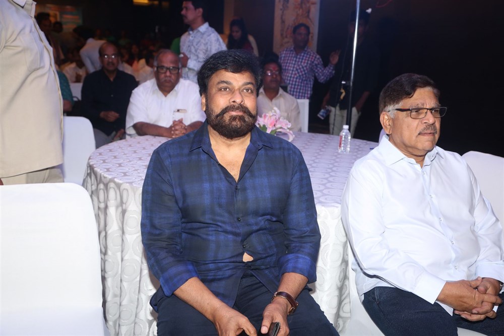 MegaStar Chiranjeevi Launched by Tera Venuka Dasari Book - Sakshi8