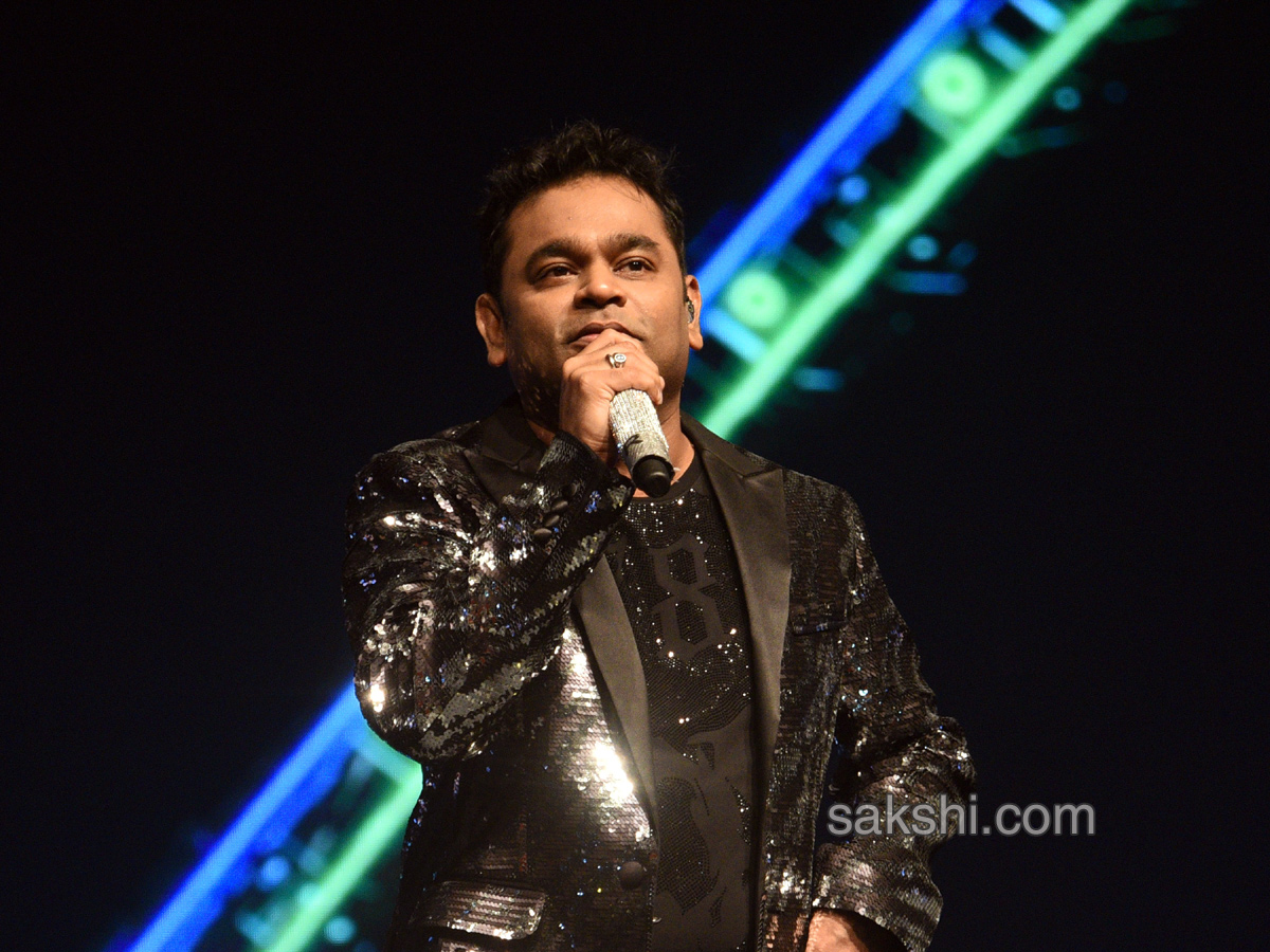A R Rahman show creates waves - Sakshi8