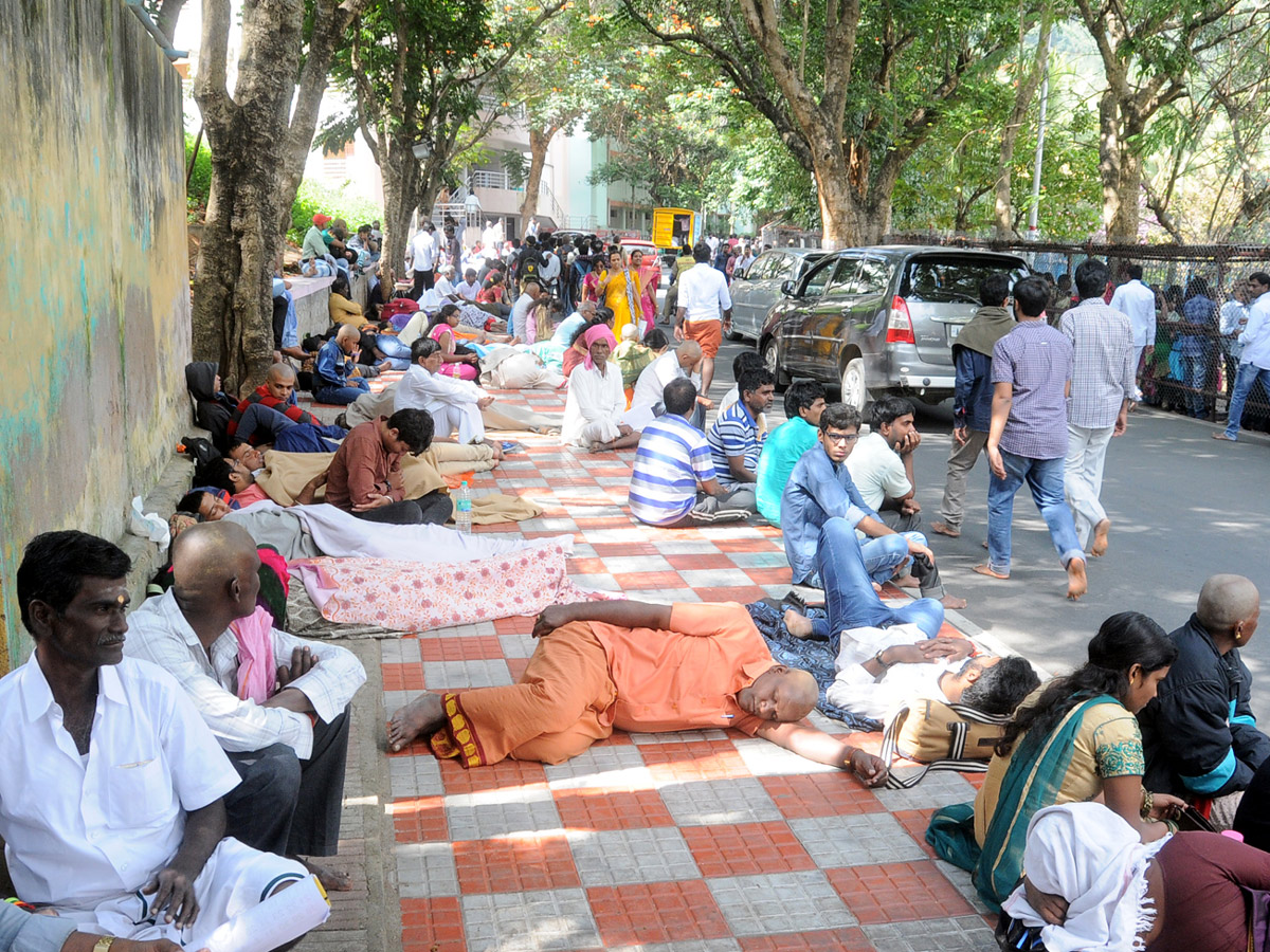 Heavy rush at Tirumala - Sakshi14