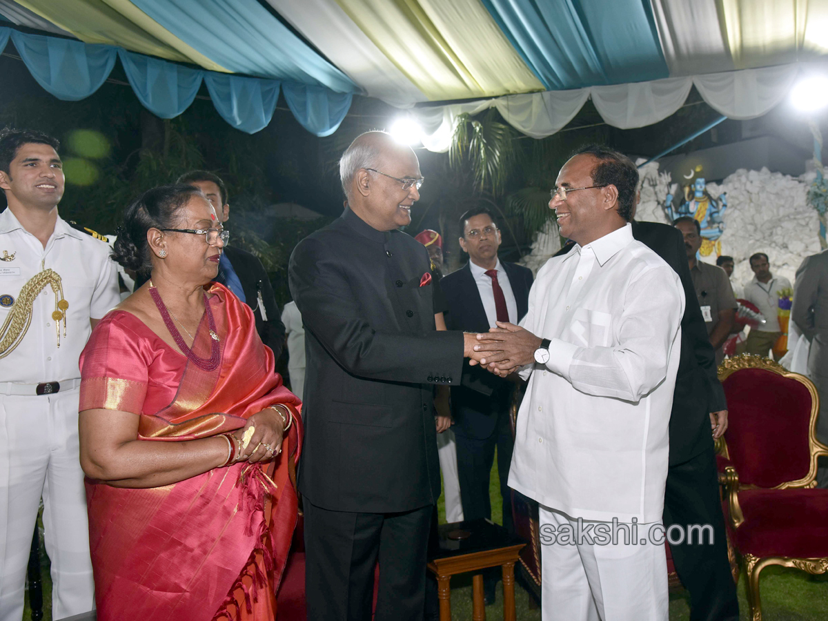 President Ramnath Kovind Dinner with Telangana Governor - Sakshi15