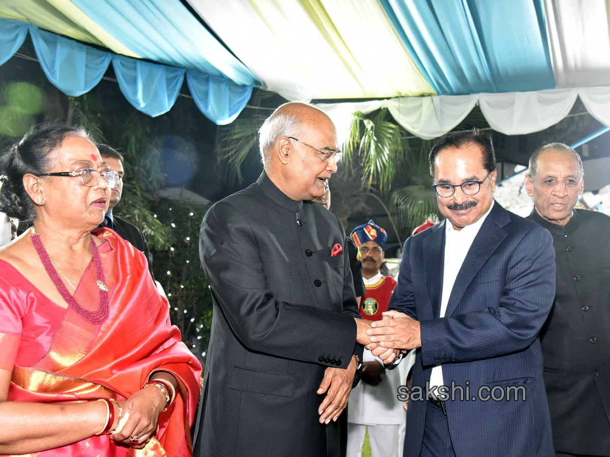 President Ramnath Kovind Dinner with Telangana Governor - Sakshi4