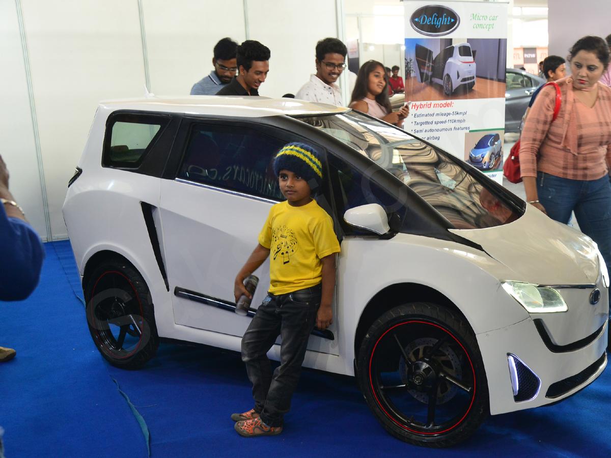 Minister Mahender Reddy Launches Hyderabad International Auto Show At Hitex - Sakshi9