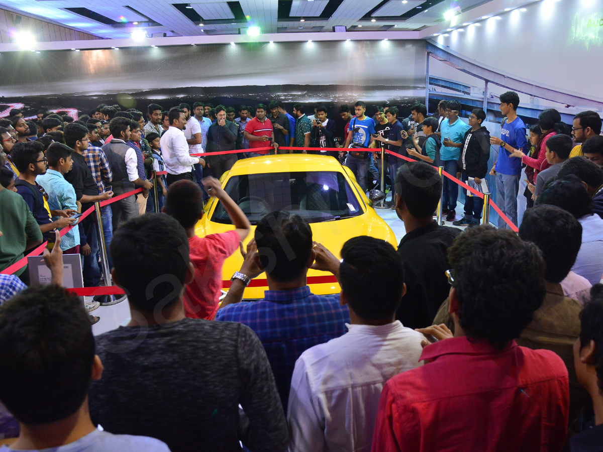 Minister Mahender Reddy Launches Hyderabad International Auto Show At Hitex - Sakshi11