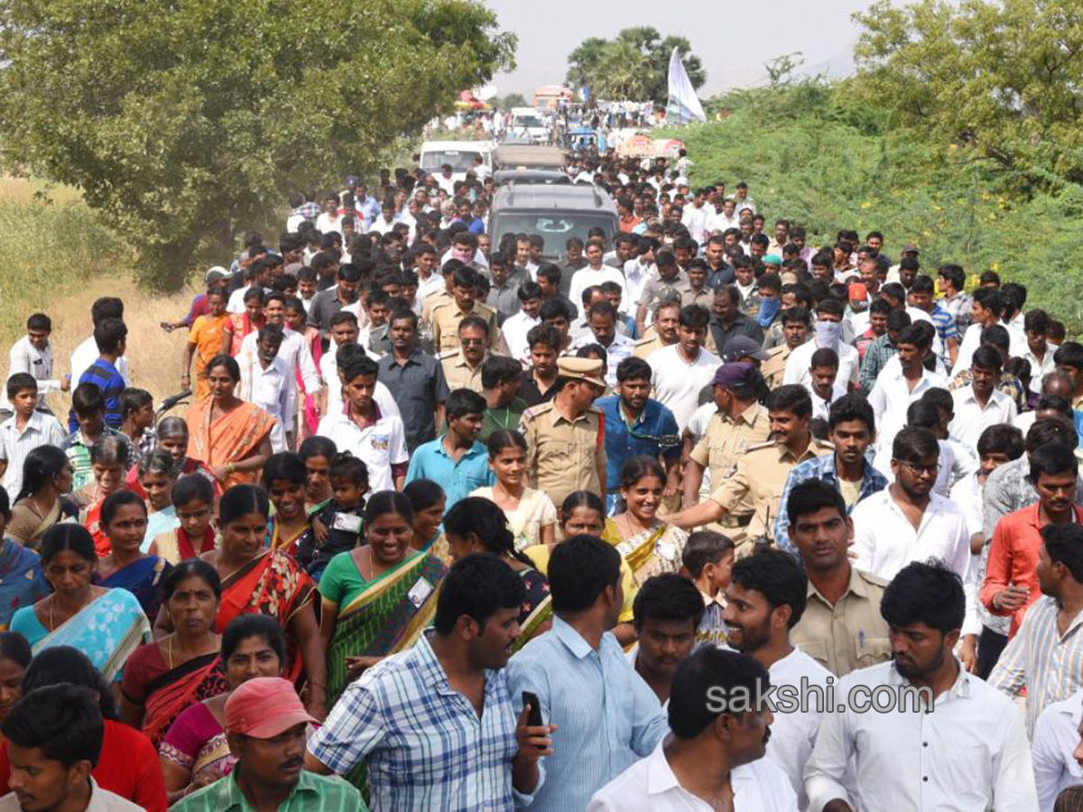 ys jagan prajasankalpayatra 27th day ends - Sakshi17
