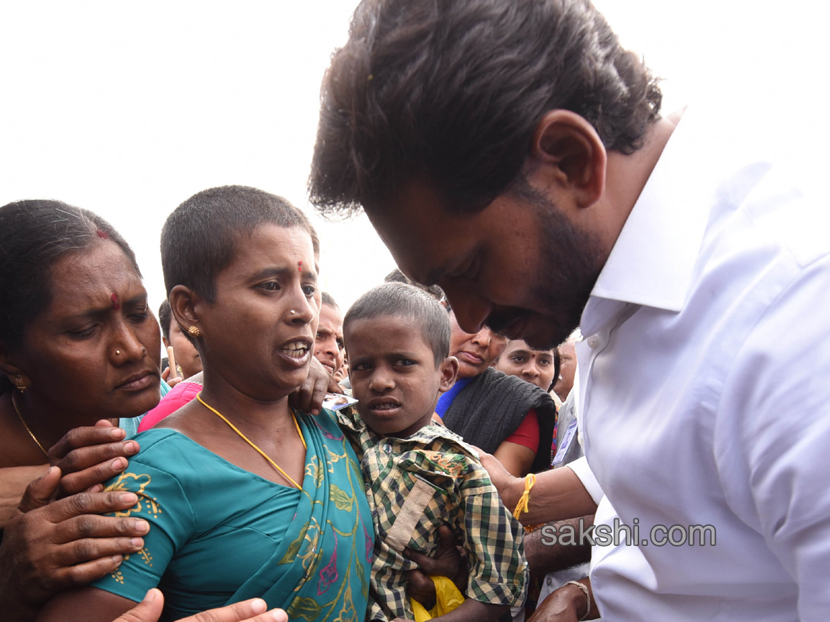 YS Jagan Mohan Reddy PrajaSankalpaYatra - Sakshi18
