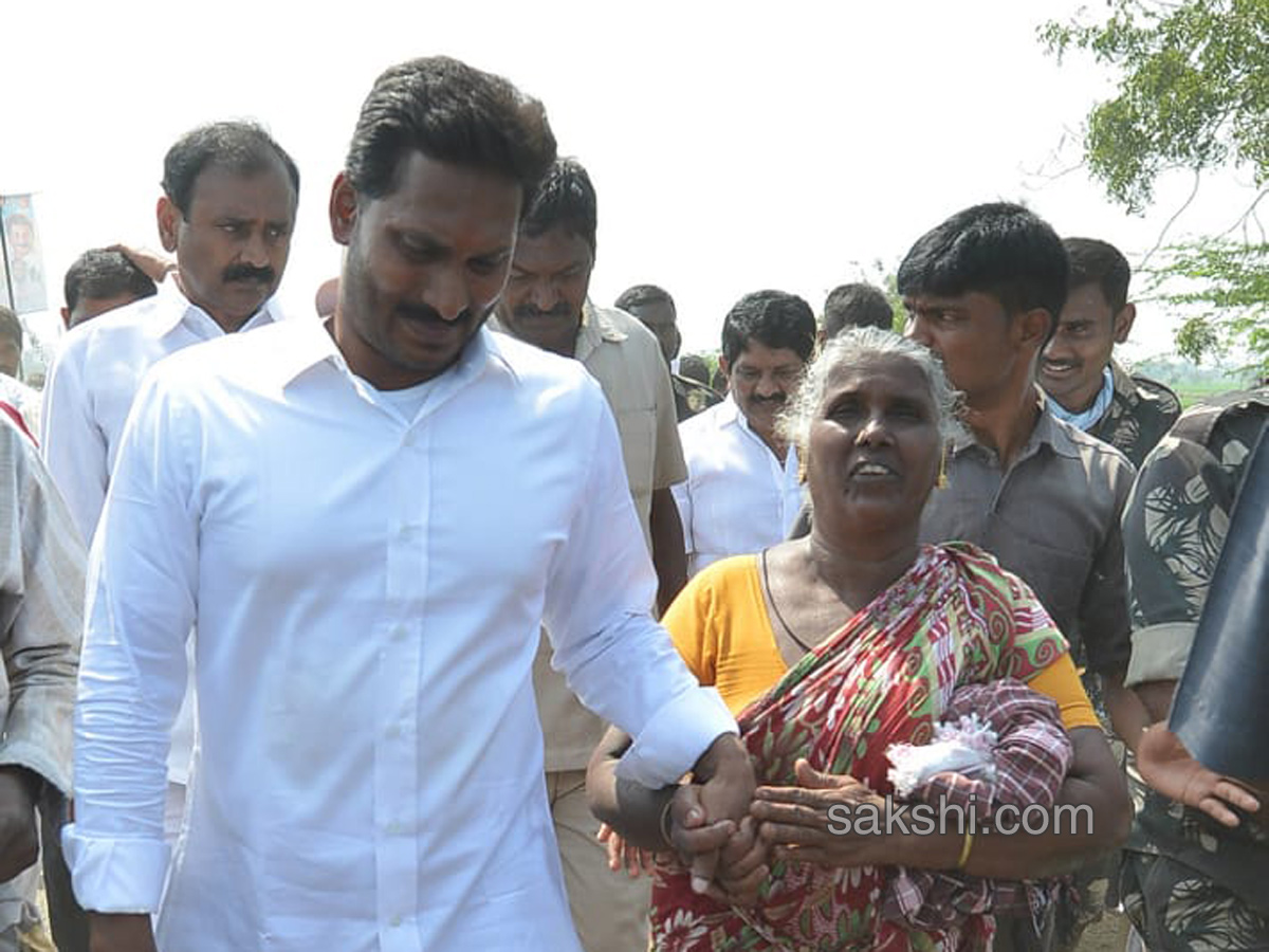 prajasankalpayatra 6th day ends - Sakshi15