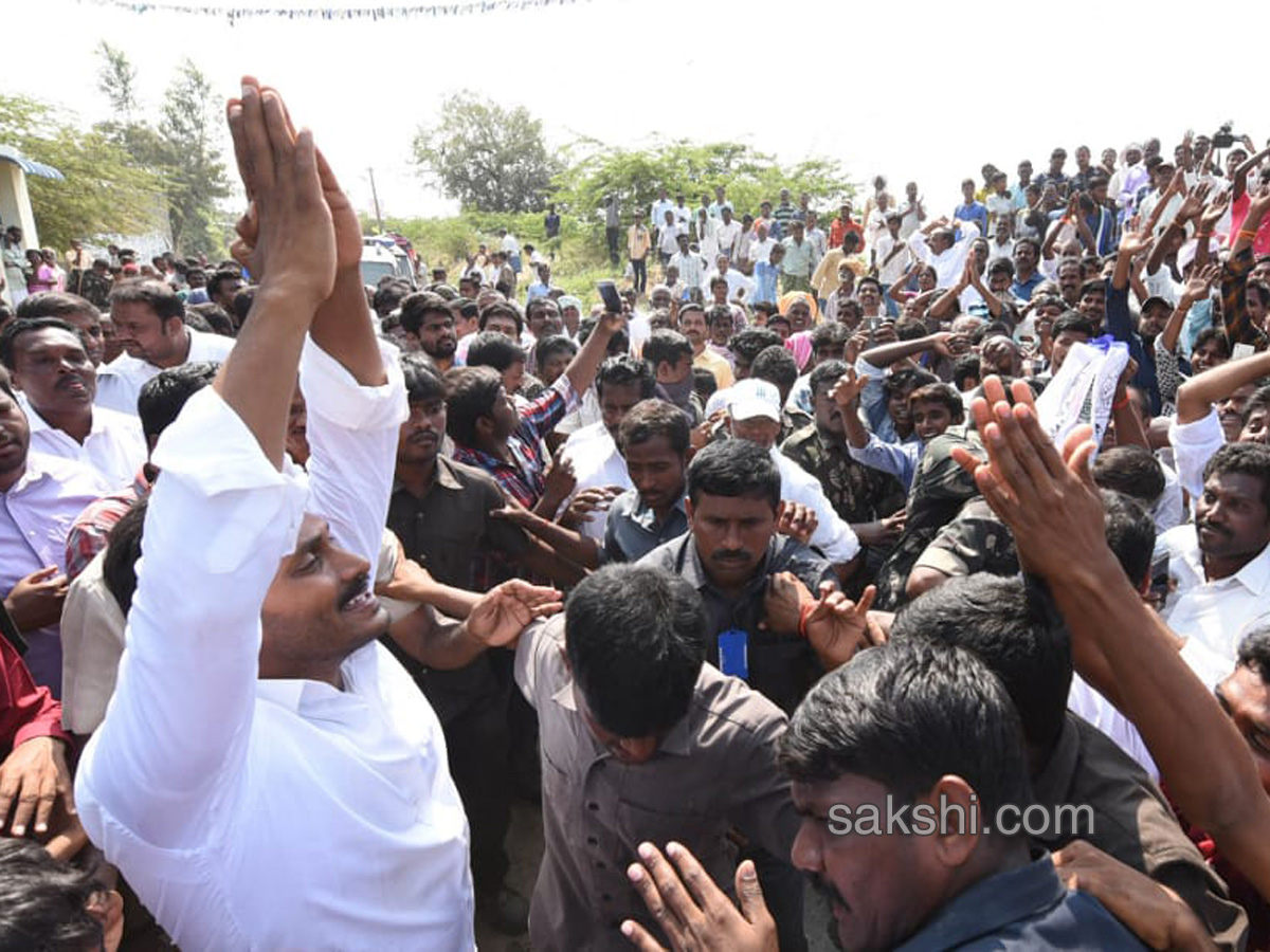 prajasankalpayatra 6th day ends - Sakshi5