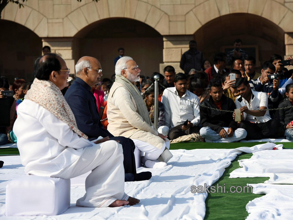Mahatma Gandhi on his 70th death anniversary in New Delhi - Sakshi14