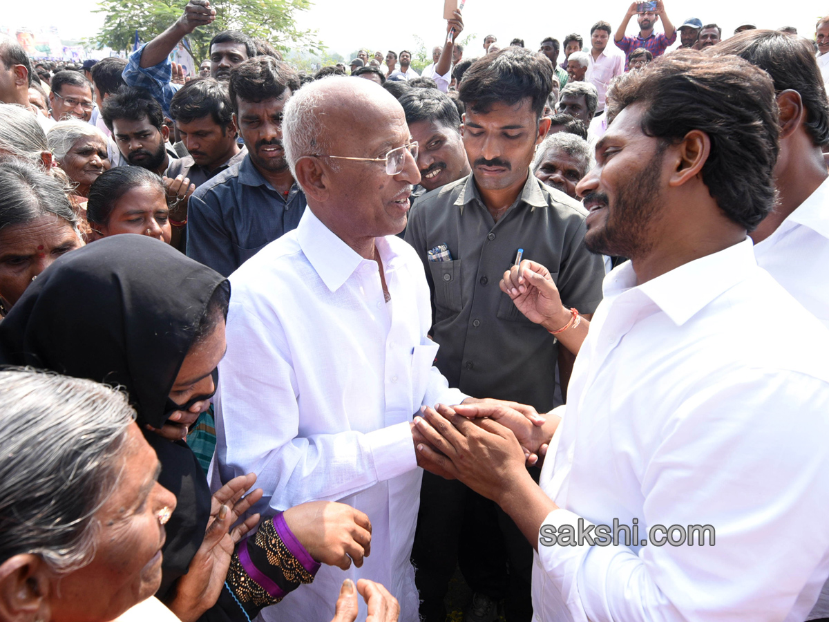 YS Jagan Day 52 Of PrajaSankalpaYatra - Sakshi26