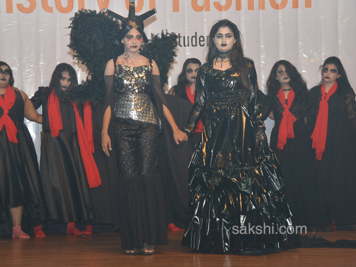 village fashion style - Sakshi12