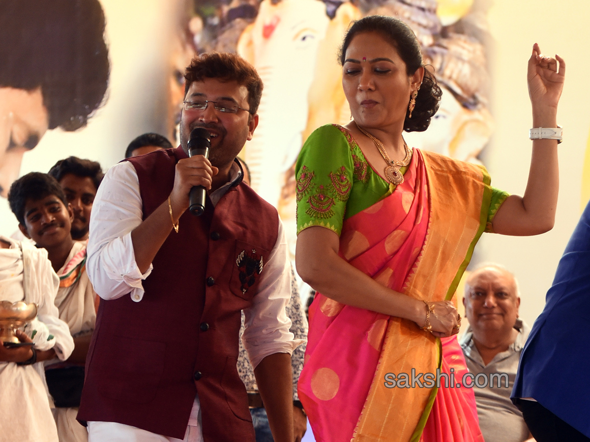 Kajal Aggarwal Visits Vijayawada Lays Foundation Stone For Showroom - Sakshi13