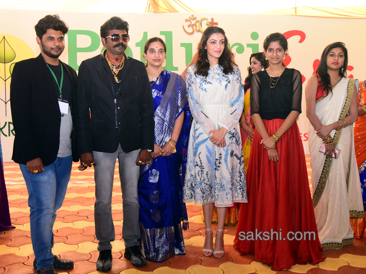 Kajal Aggarwal Visits Vijayawada Lays Foundation Stone For Showroom - Sakshi5