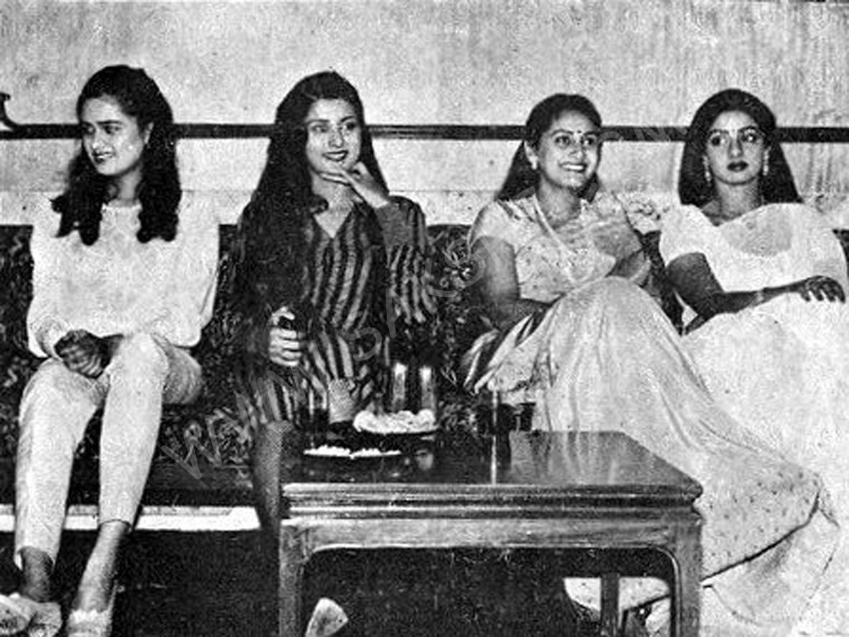 sridevi rare photos - Sakshi16