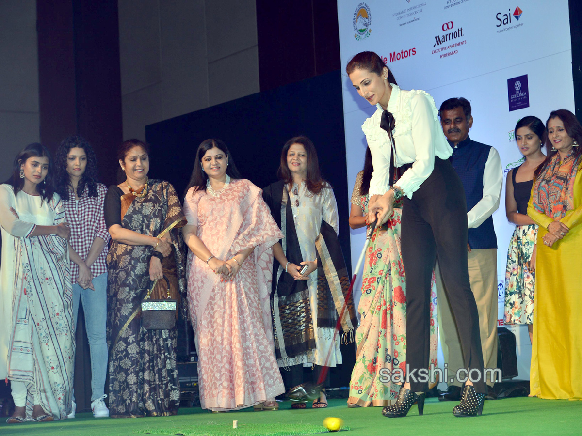 APOLLO CANCER HOSPITAL CELEBRITY PLAY OFF AT HICC MADHAPUR - Sakshi1