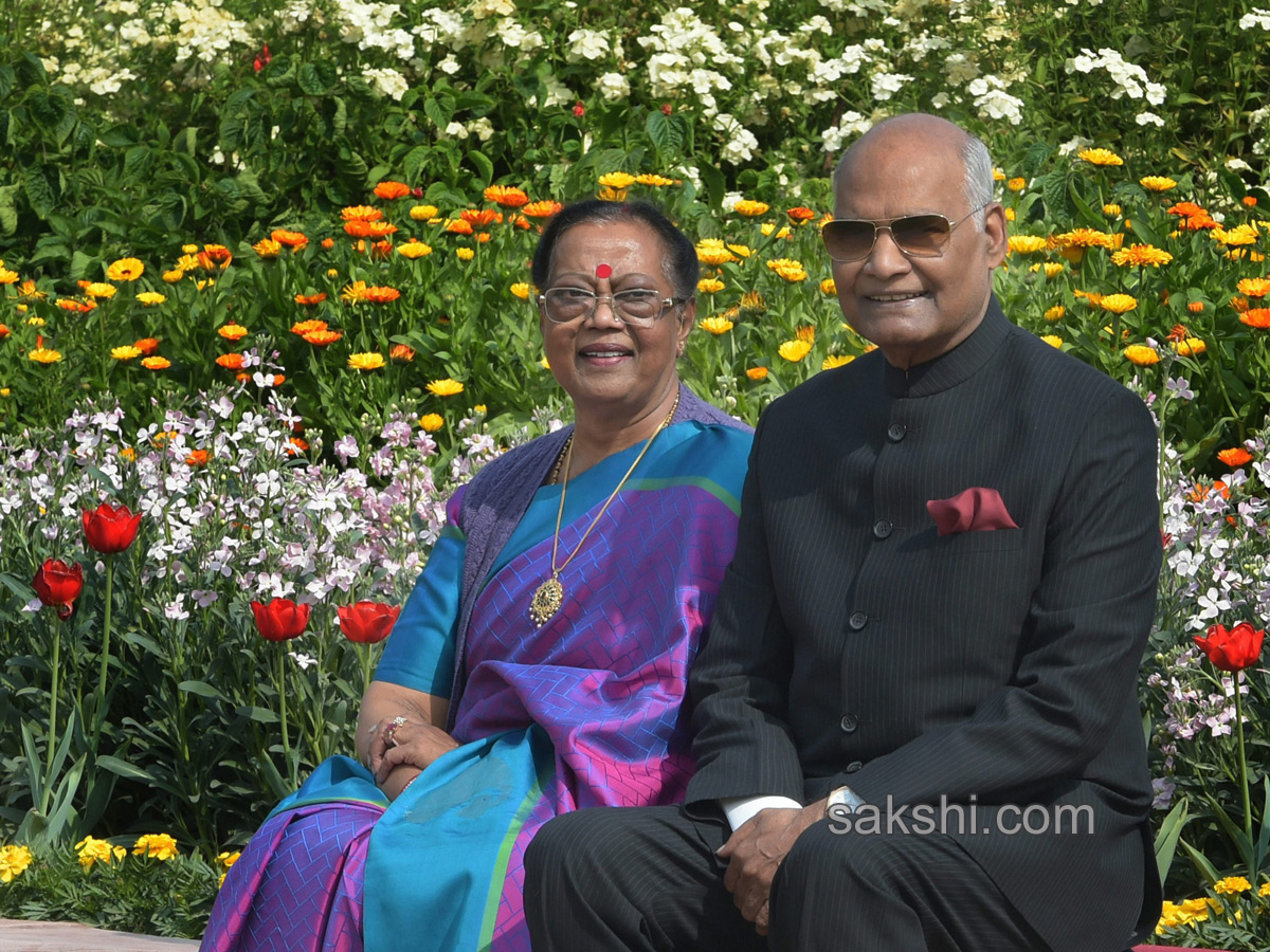 Mughal Gardens at Rashtrapati Bhavan in New Delhi - Sakshi15