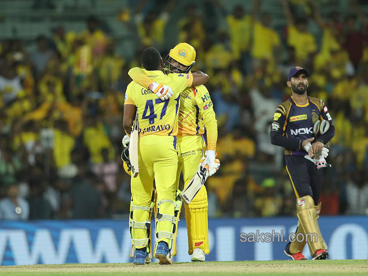 chennai super kings beat kkr-5 wickets - Sakshi18