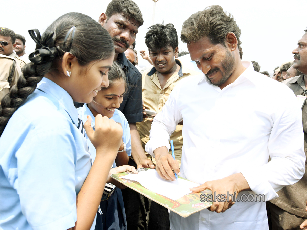 YS Jagan PrajaSankalpaYatra 144th day Photo Gallery - Sakshi11