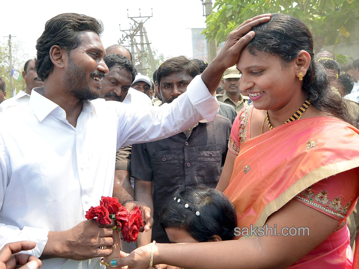 YS Jagan PrajaSankalpaYatra 144th day Photo Gallery - Sakshi27