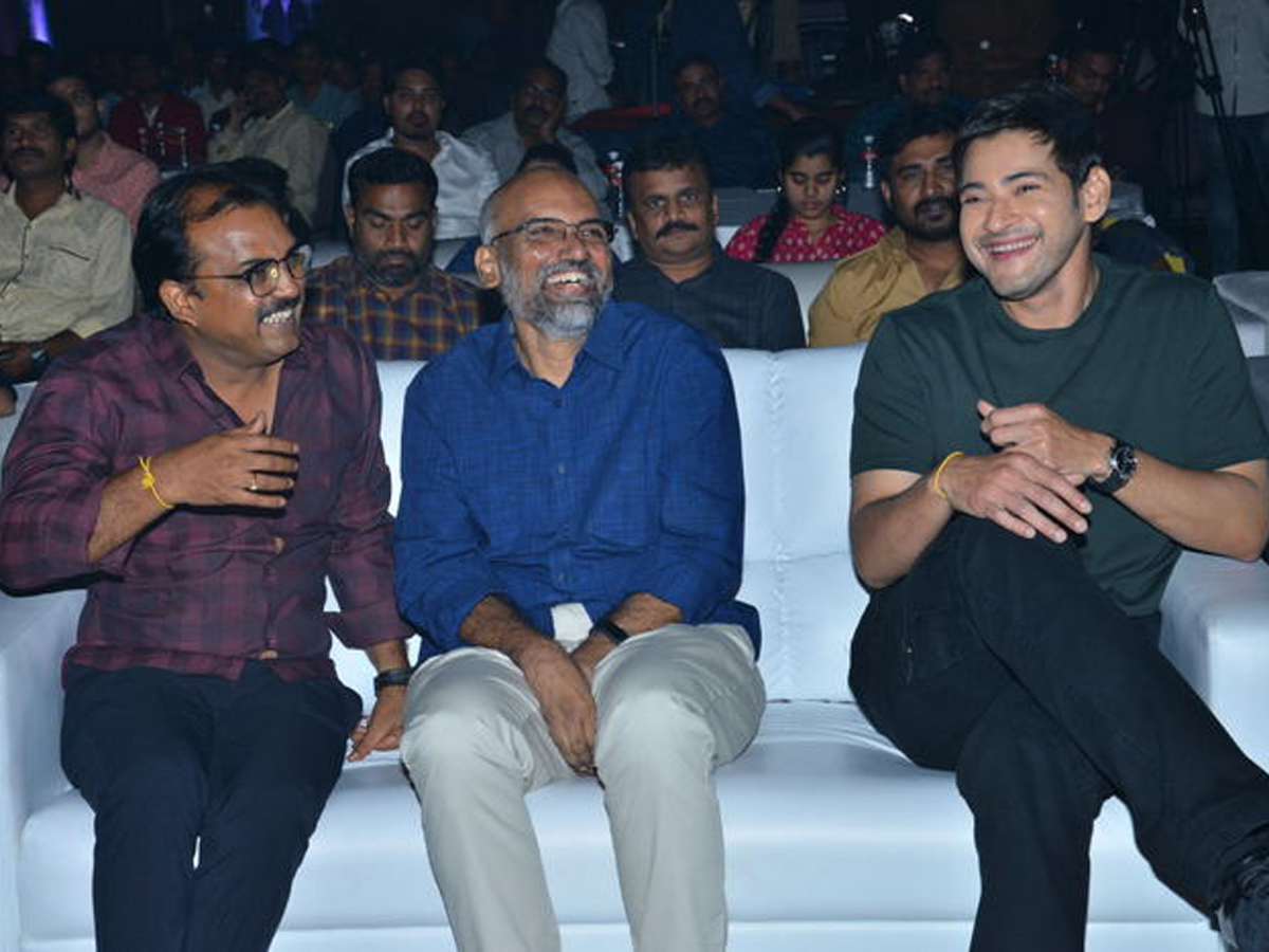 Bharat Ane Nenu Blockbuster Celebrations photo gallery - Sakshi9