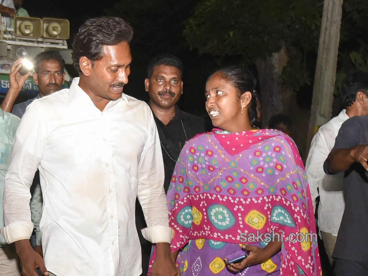 ys jagan mohan reddy 148 day prajasankalpayatra end - Sakshi13