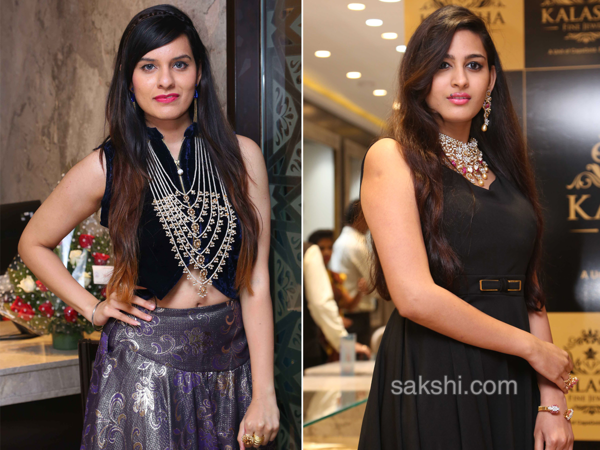 Lakshmi Manchu at Kalasha Fine Jewels first anniversary - Sakshi10