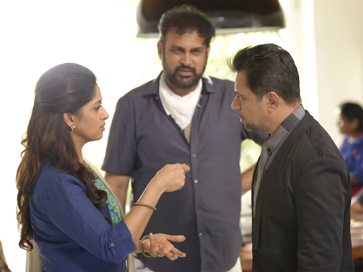 Naa Peru Surya Naa Illu India Working Stills Photo Gallery - Sakshi4