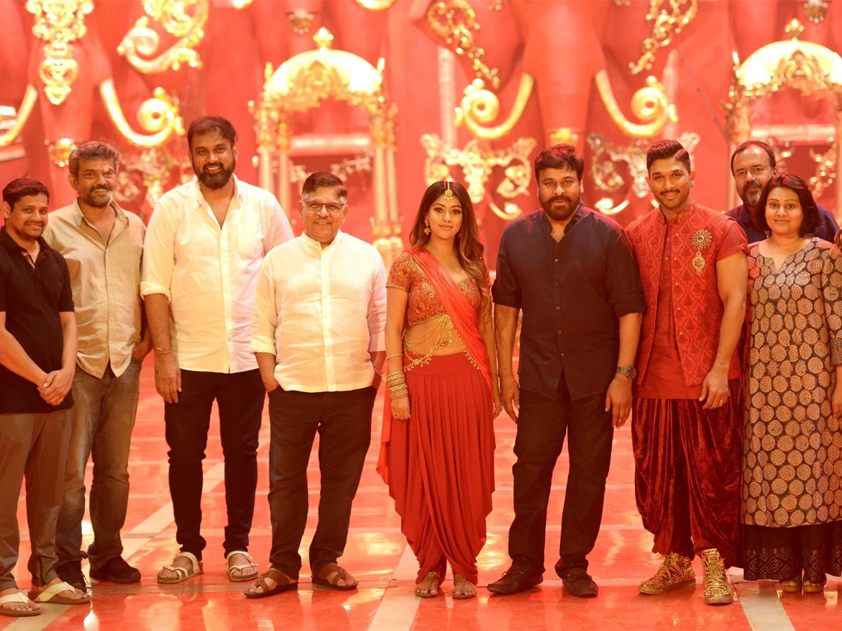 Naa Peru Surya Naa Illu India Working Stills Photo Gallery - Sakshi5
