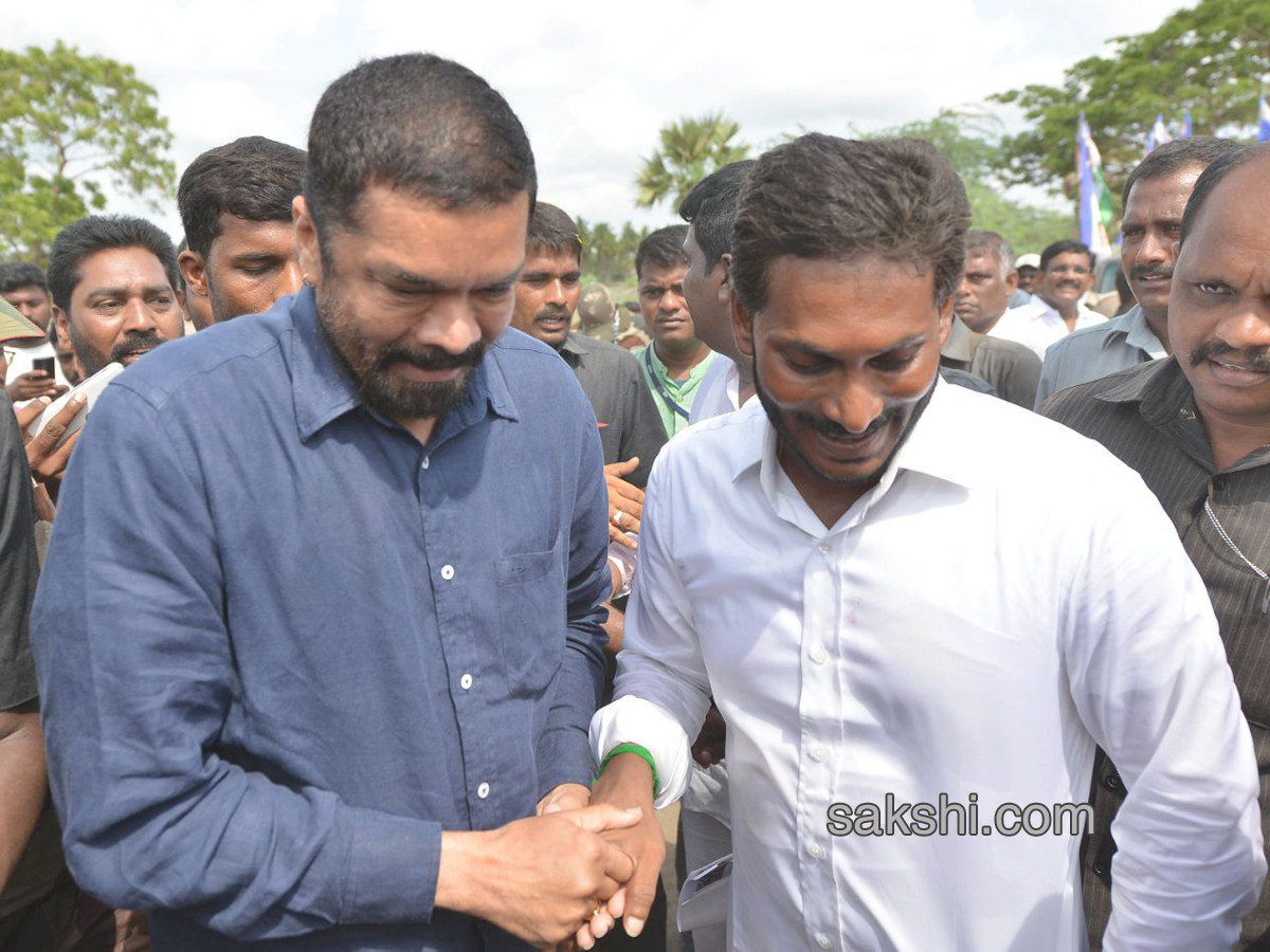 Ys Jagan Mohan Reddy Padayatra images day172 - Sakshi1