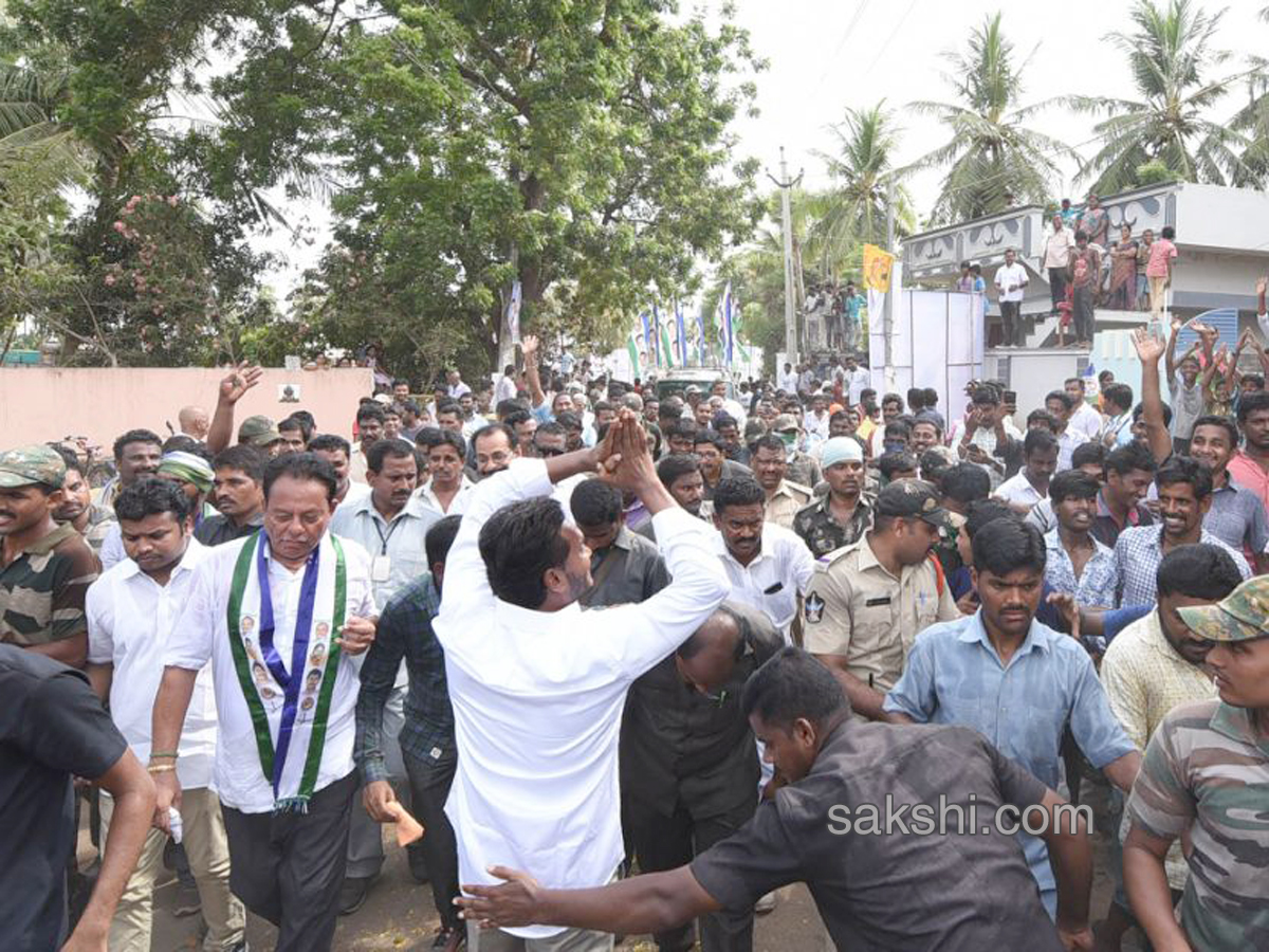 Ys Jagan Mohan Reddy Padayatra images day172 - Sakshi10