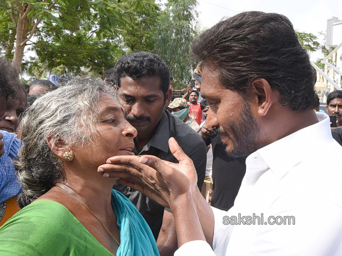 Ys Jagan Mohan Reddy Padayatra images day172 - Sakshi16