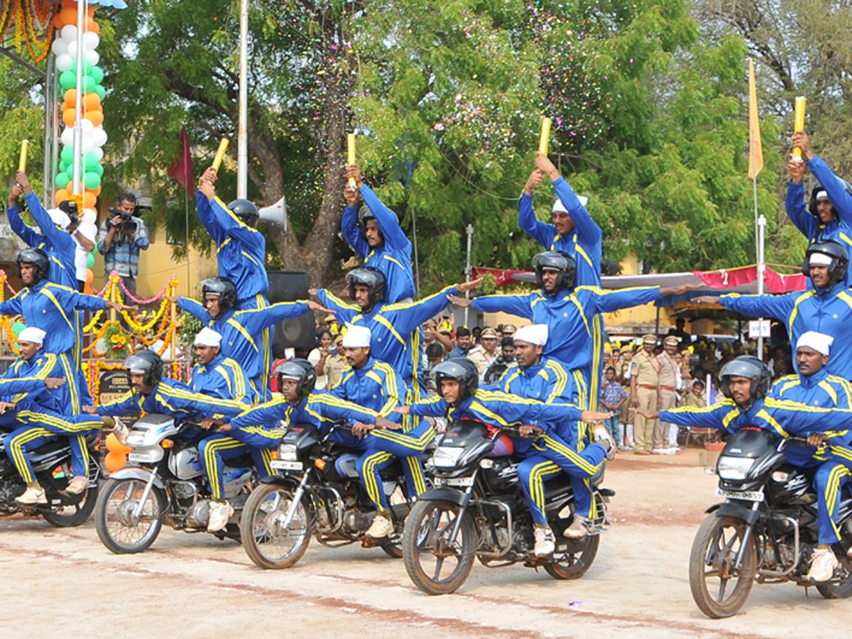police trainee at prakasam - Sakshi2