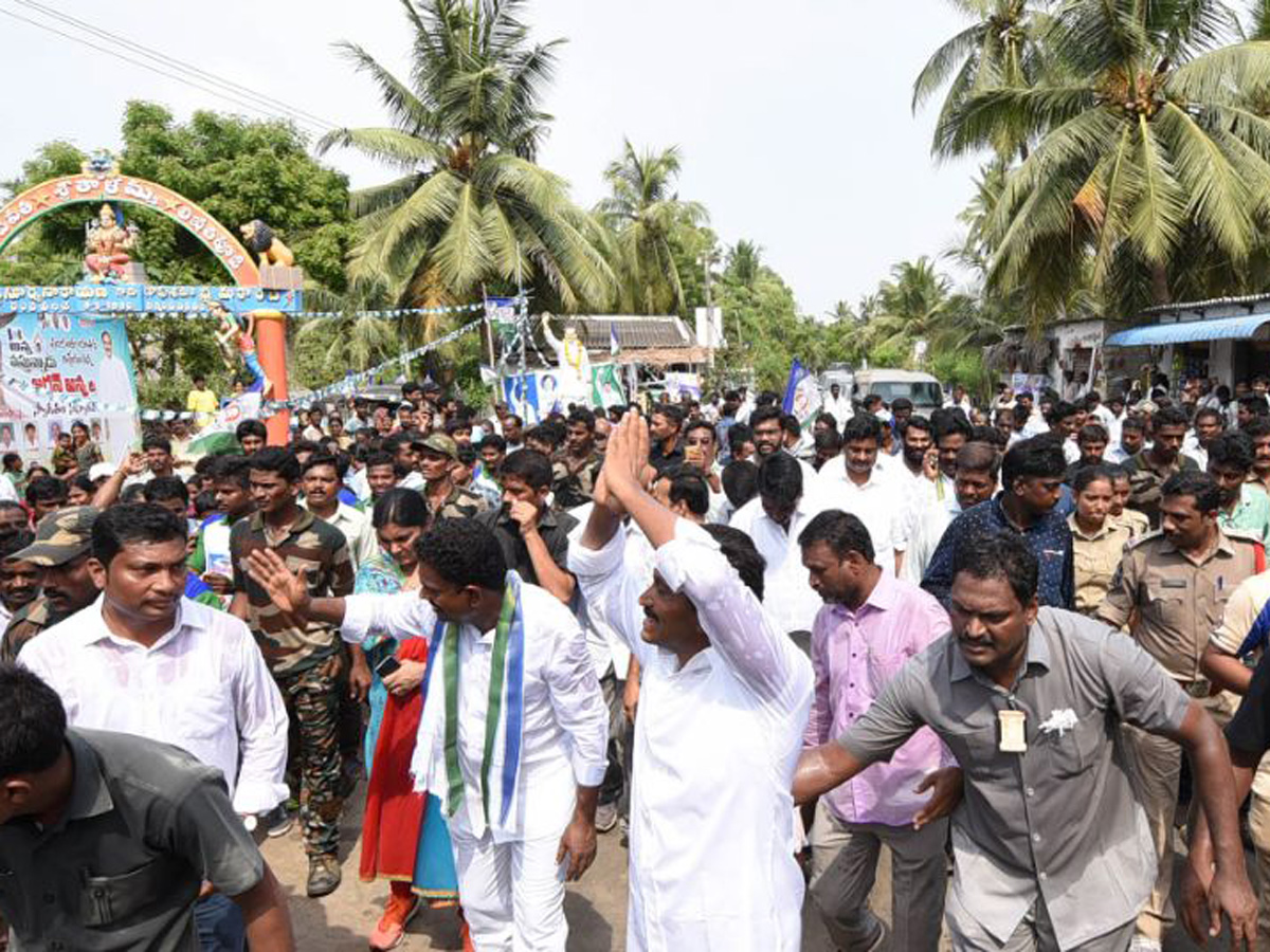 YS Jagan Padayatra photo gallery - Sakshi12