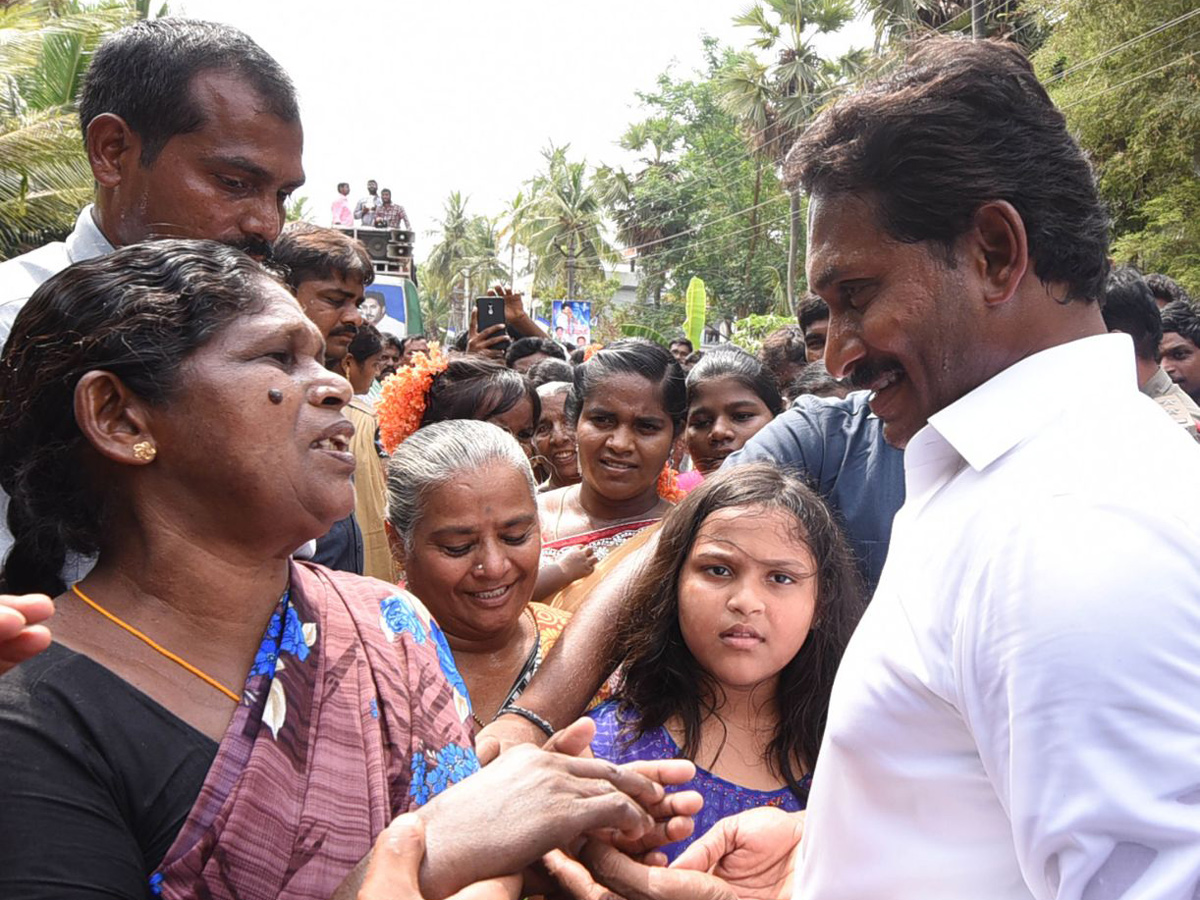 YS Jagan Padayatra photo gallery - Sakshi13