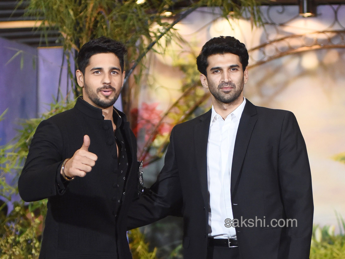 Sonam Kapoor And Anand Ahuja's Reception - Sakshi17