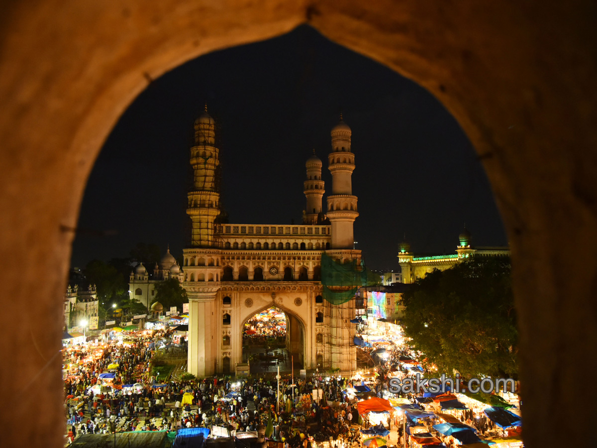 charminar night bazaar Photo Gallery - Sakshi7