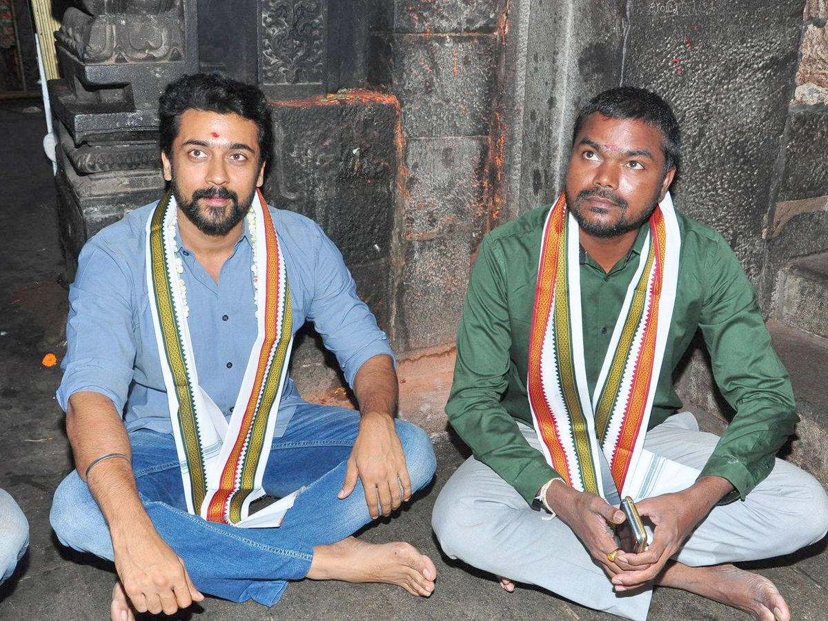 Surya and Karthi at Simhachalam Temple Photo Gallery - Sakshi3