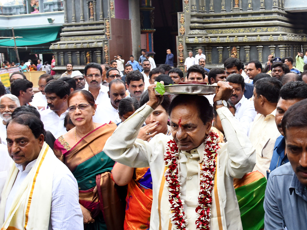 KCR to visit Kanaka Durga Temple in Vijayawada Photo Gallery - Sakshi8