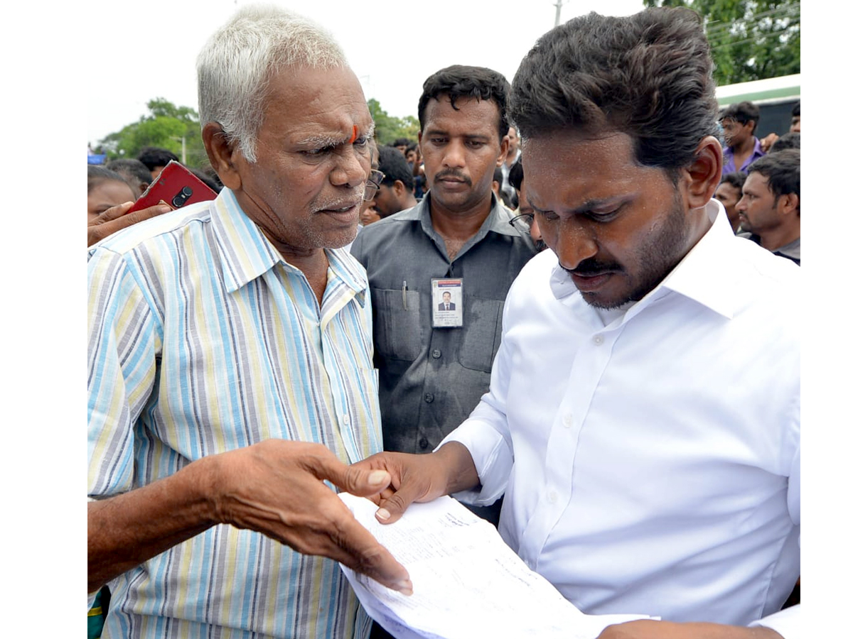 Ys Jagan Mohan Reddy Padayatra day 220 PHoto Gallery - Sakshi22