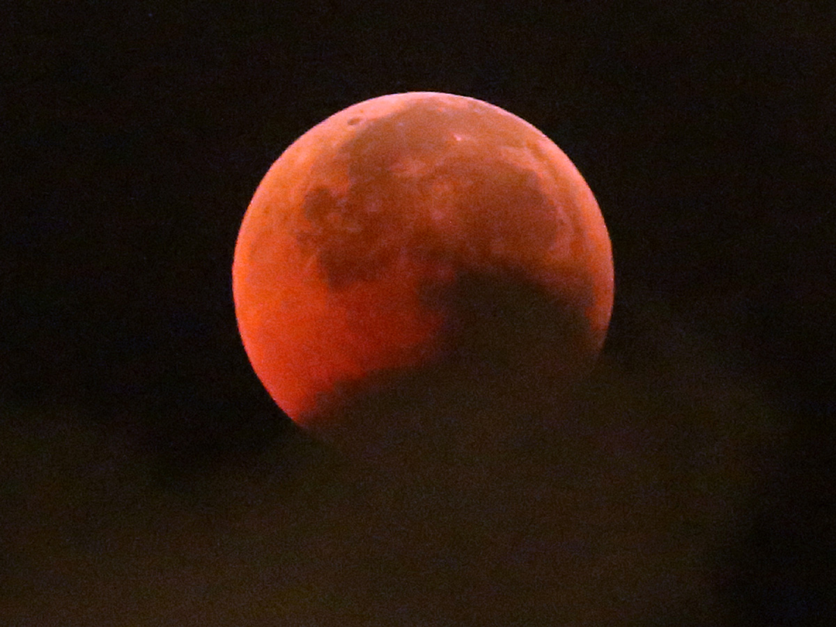 Blood moon Photo Gallery - Sakshi12