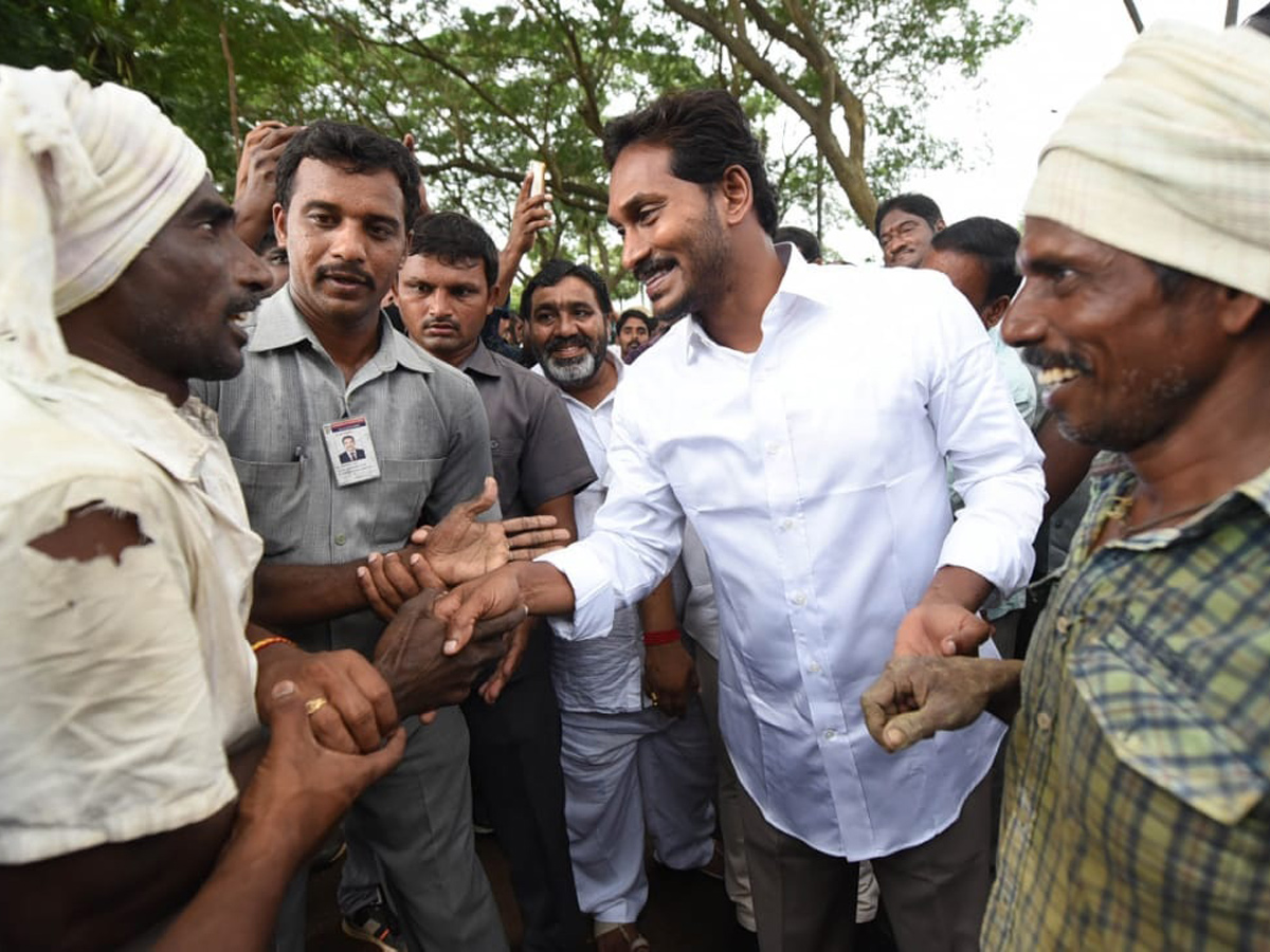 Ys Jagan Padayatra Photo Gallery - Sakshi17