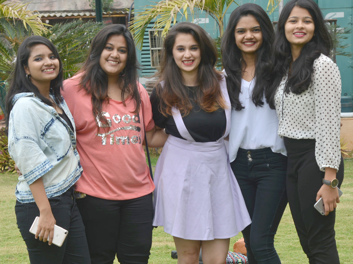 villa marie degree college freshers at classic gardens Photo Gallery - Sakshi6