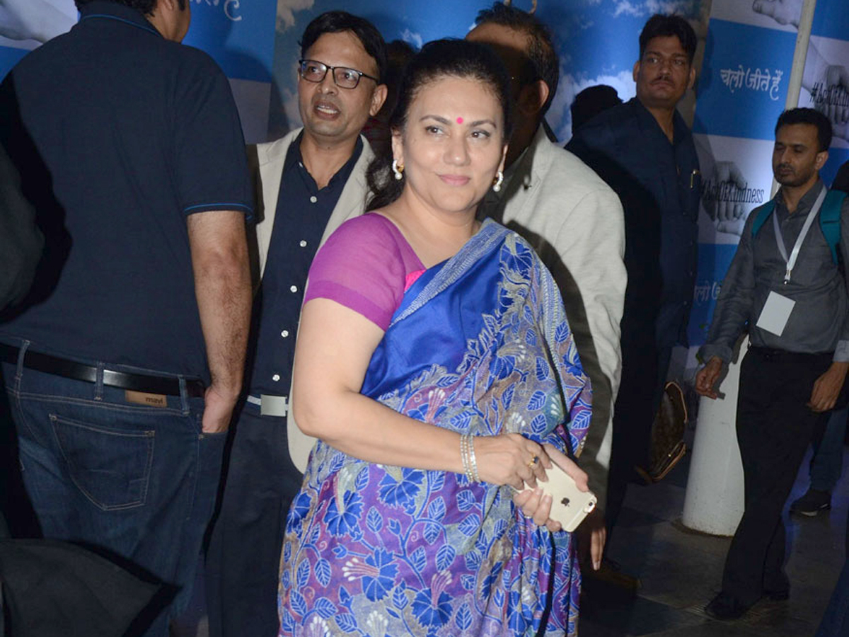 'Chalo Jeete Hain' Screening Photo Gallery - Sakshi4