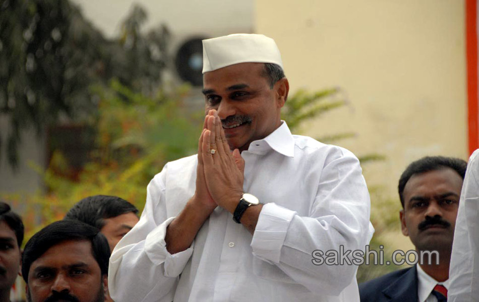 YS Rajasekhara Reddy 5th Death Anniversary Photo Gallery - Sakshi14