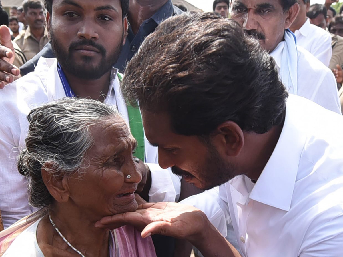 Ys Jagan Padayatra Photo Gallery - Sakshi5
