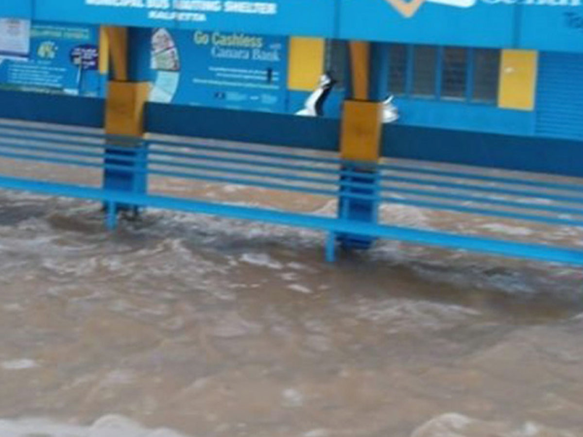 Heavy Rains in Kerala Photo Gallery - Sakshi7